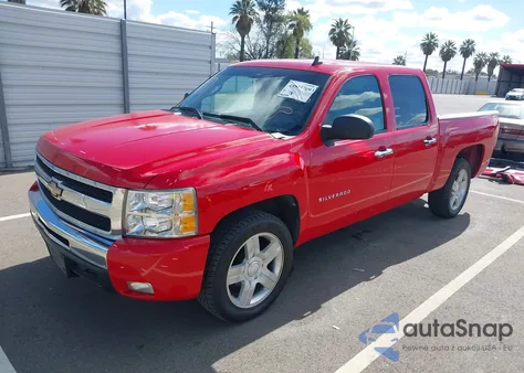 2011 Chevrolet Silverado 1500 Lt z USA, uszkodzony, nr VIN 3GCPKSE33BG196473